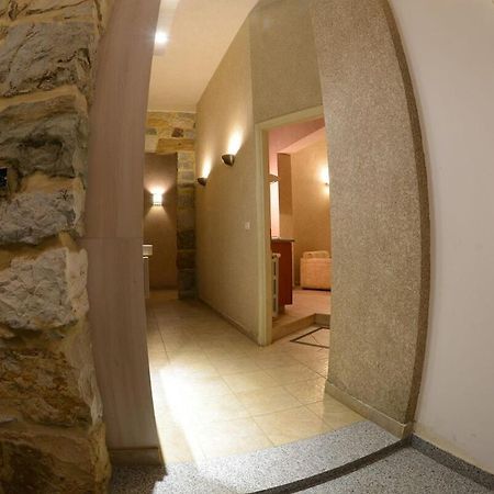 Bauhaus Chalets Apartment Бишари Номер фото